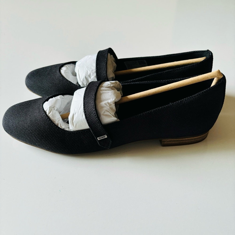 Toms Bianca Black Leather Flat